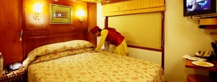 Maharajas Express Deluxe Luxury Train Club 