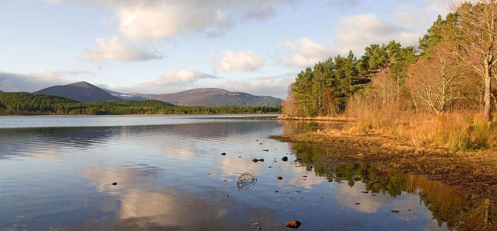 Royal Scotsman Experiences Wild Swimming Drumintoul Loch Luxury Train Club